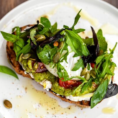 Авокадо-тост в Karma по цене 663 ₽