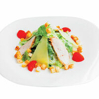 Салат Цезарь по-милански в Абица