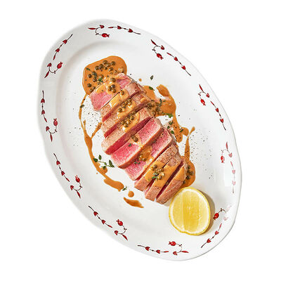 Стейк из тунца с перечным соусом в Каспийка по цене 1100 ₽