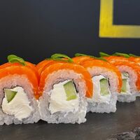 Филадельфия с копчёным лососем в Deep Tasty