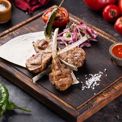 Каре молодого ягненка с мангала в A Food по цене 860