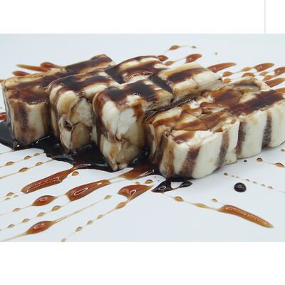 Сладкий ролл Лакомка в Sushi Hai по цене 635 ₽