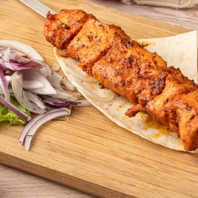 Шашлык из куриного филе в Щербет по цене 429 ₽