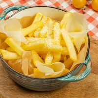 Картофель фри с сырным соусом в Дым Коромыслом