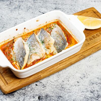 Филе дорадо, запечённое с овощами в Taksim по цене 1790 ₽