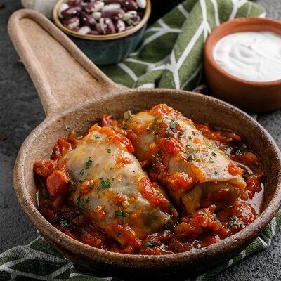 Голубцы с фасолью в Маймун по цене 350