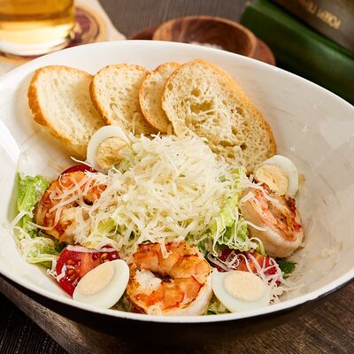 Цезарь с креветками в Честертон по цене 660 ₽