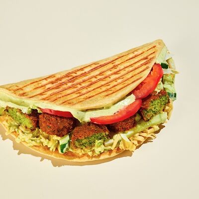 Закрытая Пицца Вегета в Shaurma City по цене 318 ₽