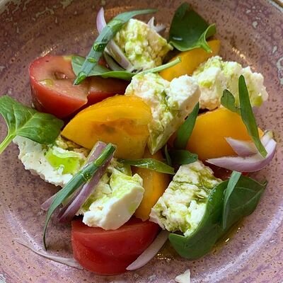 Капрезе по-грузинки в Дади по цене 450