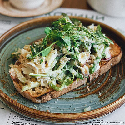 Брускетта с камчатским крабом в Пиколини по цене 530 ₽