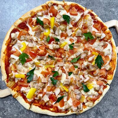 Пицца Куринаяв ПитерЛюбит по цене 835 ₽