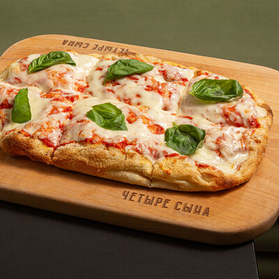 Пицца Маргарита в ЧЕТЫРЕ СЫНА по цене 750 ₽