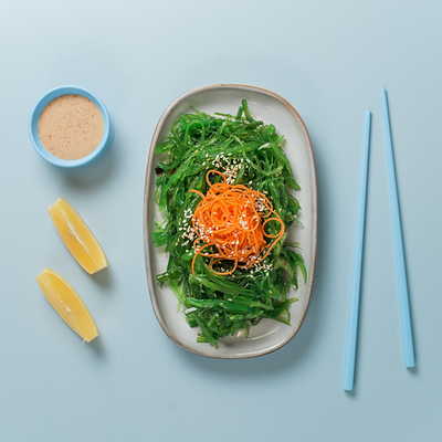 Салат Чука в Rollwell по цене 530 ₽