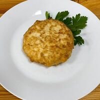 Котлета рубленая куриная в Тарелка