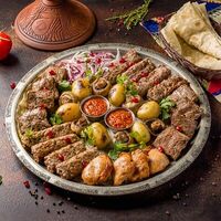 Ассорти Шашлыков из баранины, телятины и курицы в Дюшес