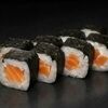 Ролл с лососем в Fin sushi по цене 280