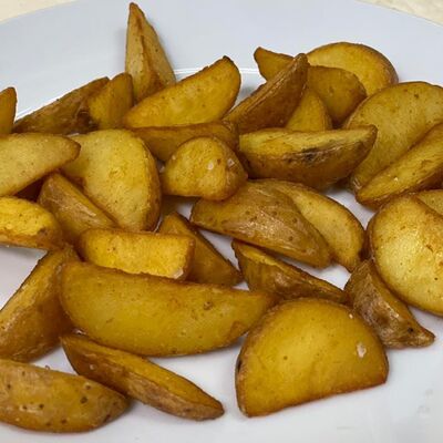 Картофель запеченный в Первая реберная Кухня по цене 150 ₽