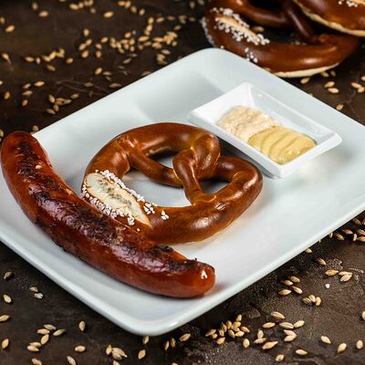 Крайнерская с сыром в Paulaner Wirtshaus Polyanka по цене 940 ₽