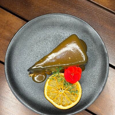 Чизкейк Черный русский с соленой карамелью в БункерПаб по цене 450 ₽