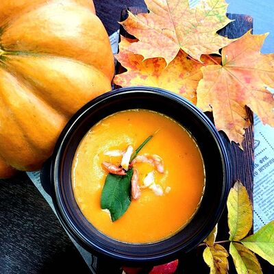 Крем-суп тыквенный на кокосовом молоке с креветкойв БлинОК! по цене 279 ₽