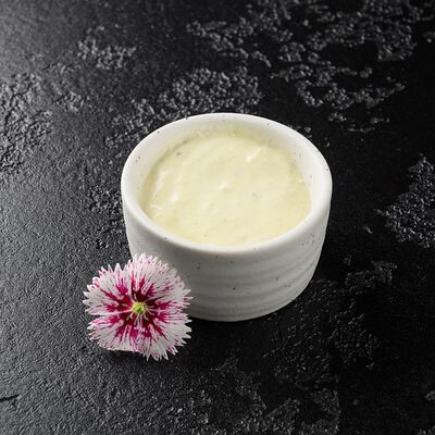 Соус Сливочно-чесночный (50 гр.) в Суши Профи по цене 86 ₽