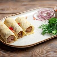 Люля-кебаб из баранины в КинZa-Dза