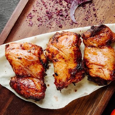 Шашлык из куриного бедра в Хинкальная по цене 720 ₽