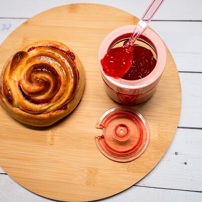 Булочка с малиной в Тандыр по цене 75 ₽