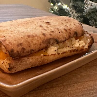 Паноццо Три сыра в Neprosto pizza по цене 330 ₽