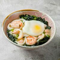 Рыбный суп в Poke & Tom Yum