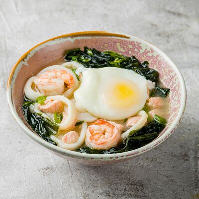 Рыбный суп в Poke & Tom Yum по цене 940 ₽