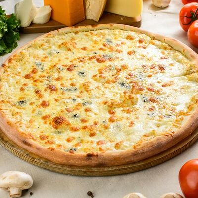 Пицца Четыре сыра в Aeg Pizza по цене 344 ₽