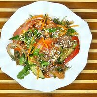 Салат японский мясной в Узбекский Ресторанчик