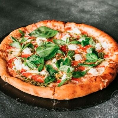 Пицца Маргарита в PANORAMA по цене 740 ₽