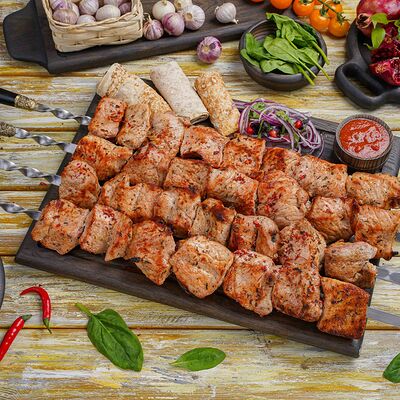Набор шашлыков из cвинoй мякоти в Геленджик по цене 2450 ₽