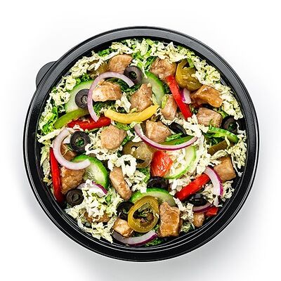Салат с кусочками курицы, пропитанными соусом барбекю в Subway по цене 420 ₽