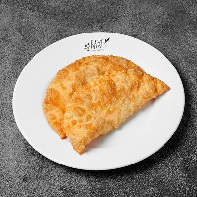 Чебурек с говядиной и свининойв Баже по цене 399 ₽