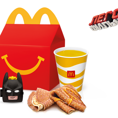 Завтрак Хэппи Милс Блинами и игрушкой в Макдоналдс по цене 189 ₽