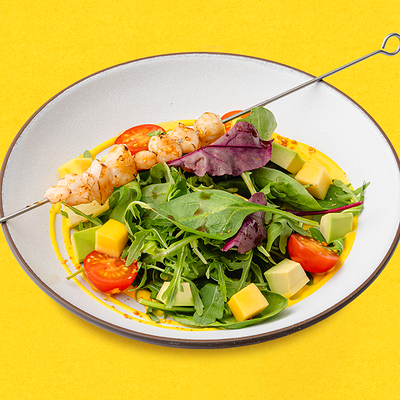 Салат с креветкой в Чико по цене 590 ₽