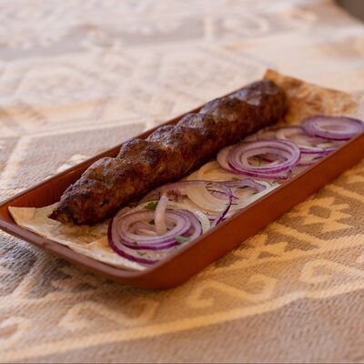 Люля-кебаб баранина в Грузинский дом марабда по цене 545 ₽