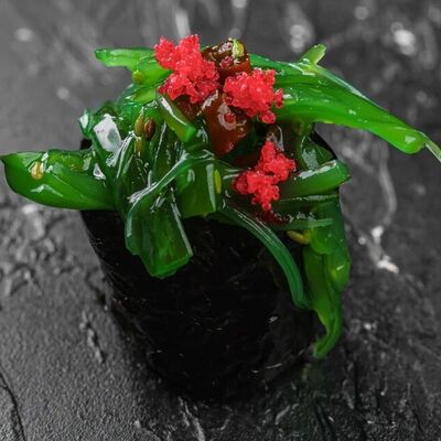 Гункан с чукой в Yummy yummy по цене 95 ₽