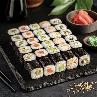 Фуд Классика сет в Food Low Cost Sushi по цене 1025 ₽