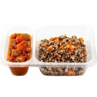 Гуляш со свининой с гарниром из гречкив Arabix