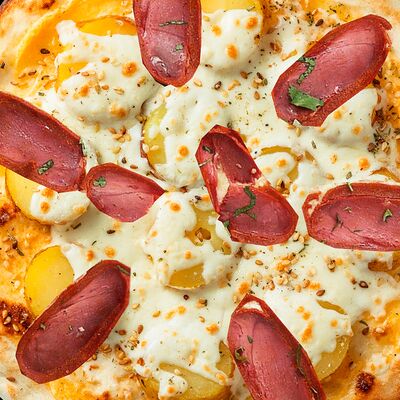 Манакиш с бастурмой и картофелем в Шаурмичка по цене 370 ₽