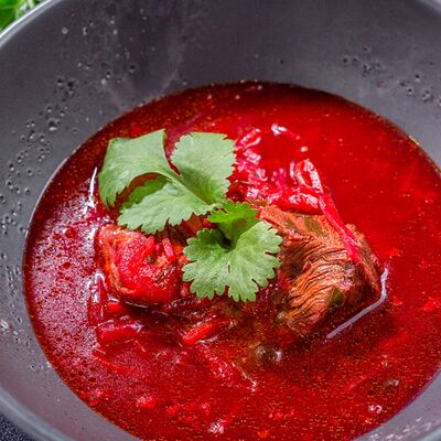 Борщ в Шашлык Хауз по цене 340 ₽