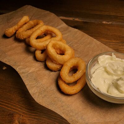 Кольца кальмара в кляре в Серебряная Fabrika по цене 580 ₽