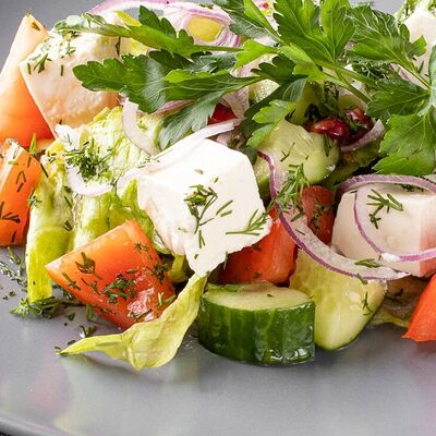 Салат по-армянски в Легенда 52 по цене 280 ₽