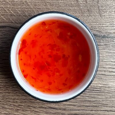 Соус кисло-сладкий чили в Траттория моне по цене 60 ₽