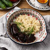 Телячьи щечки со сливочным булгуром в Ресторан-сыроварня Брынза