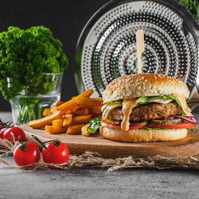 Чикен бургер в Maki Family по цене 289